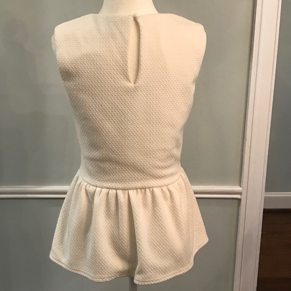 Forever21 Cream peplum textured top size Small - Picture 4 of 4